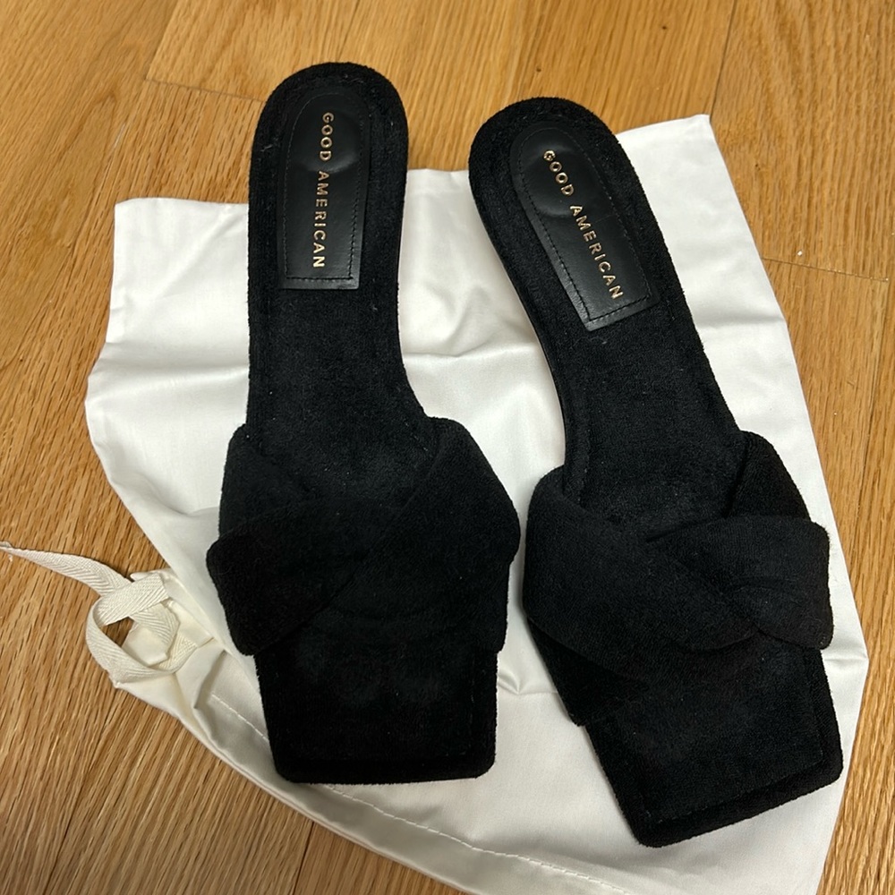 Good American black terry heels size 9